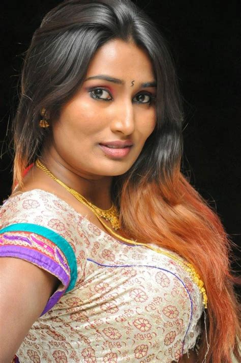 VID-20160425-PV0001-Kottapandillapalli (IAP) Telugu 28 yrs old beautiful, hot and sexy married housewife aunty Mrs. . Telugu porn